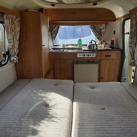 Sundial Cottage Eriba Caravan نورويش المظهر الخارجي الصورة