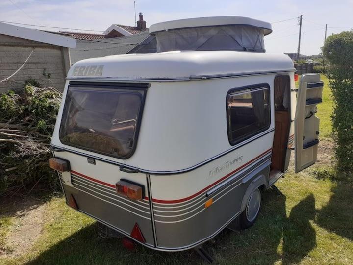 Sundial Cottage Eriba Caravan نورويش المظهر الخارجي الصورة