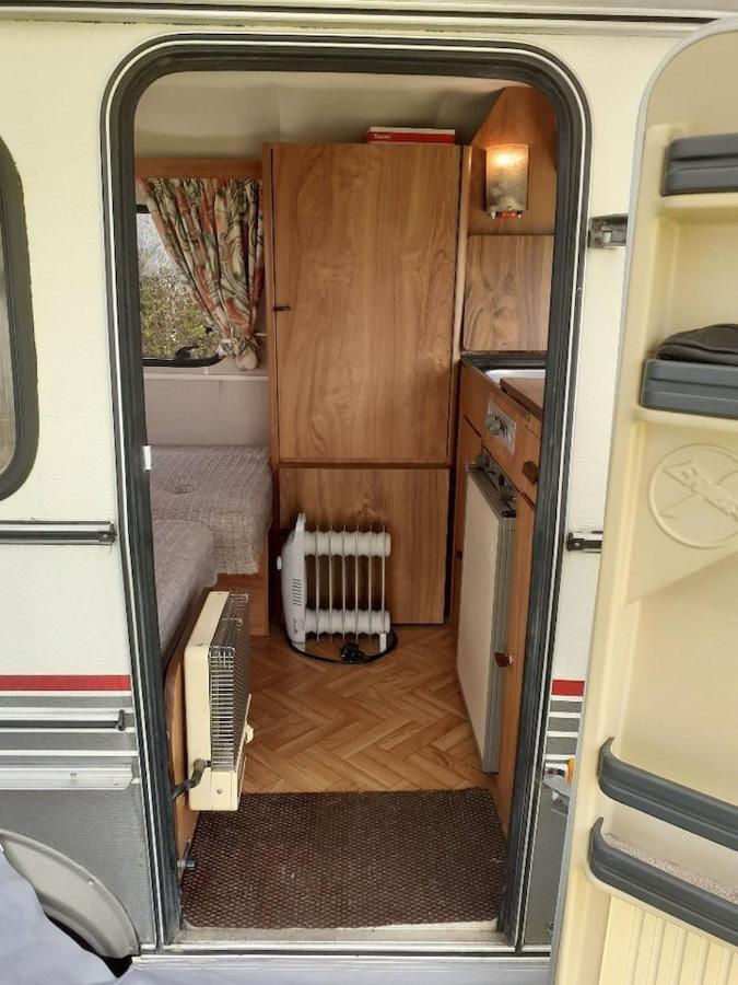 Sundial Cottage Eriba Caravan نورويش المظهر الخارجي الصورة